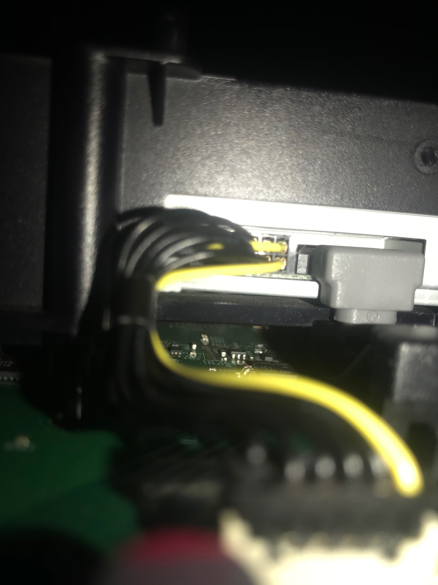 Console service photo